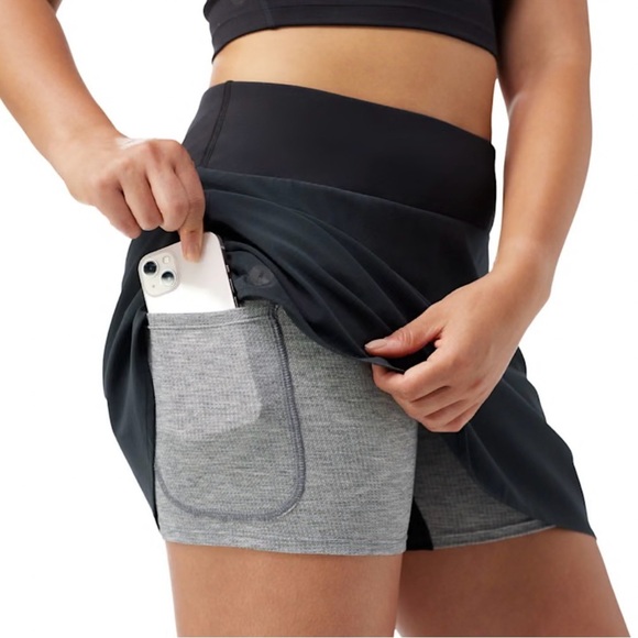 Smartwool Active Skort XS Black Athletic Outdoor Pickleball Tennis Golf Skirt - Picture 4 of 12